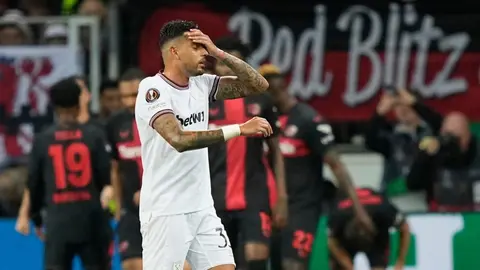 ¡Sigue vivo el invicto! Bayer Leverkusen vence 2-0 a West Ham; Edson Álvarez no fue convocado