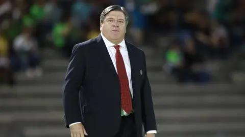 Miguel Herrera confirma que quiere cumplir su contrato y quedarse en Xolos hasta 2026