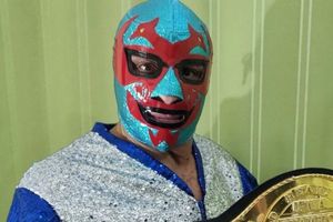 Dos Caras niega acusaciones de violencia de parte de su expareja, ya levantó denuncia