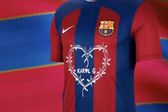 ¡Una playera muy 'Bichota'! Barcelona estrenará jersey con el logo de Karol G