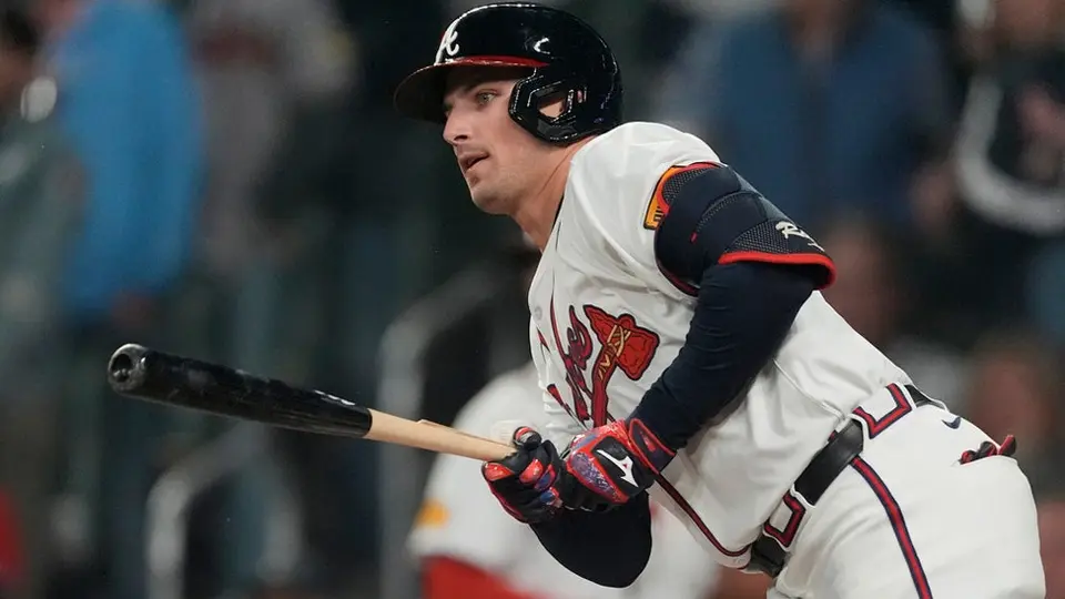 Braves remontan déficit de seis carreras para vencer 8-9 a Diamondbacks