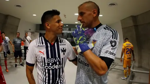 "¿Qué miras, bobo?": El insulto de Nahuel Guzmán a Maxi Meza tras el Clásico Regio