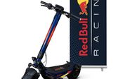 Scooter Electrico de Red Bull Racing llega a tiendas departamental mexicanas