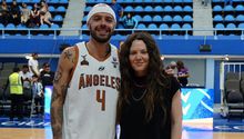 Jesse Huerta, de Jesse y Joy, debutó como basquetbolista profesional