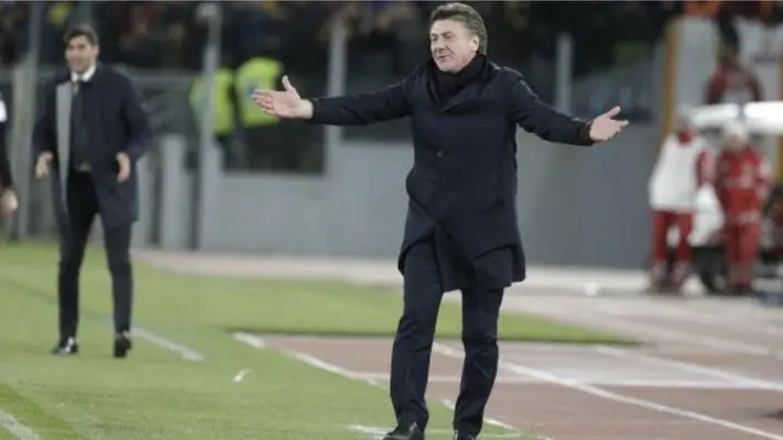 Napoli podría estrenar entrenador para enfrentar al Barcelona en Champions League