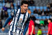¡Emotivo! Emilio Rodríguez festejó su primer gol en Primera División con sus padres