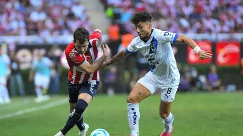 Chelís se burla de Chivas previo a duelo ante Rayados: 'Se irán con puntos pero de sutura'