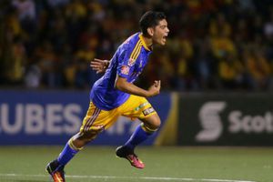 Jonathan Espericueta: Se lució con un golazo en el futbol amateur