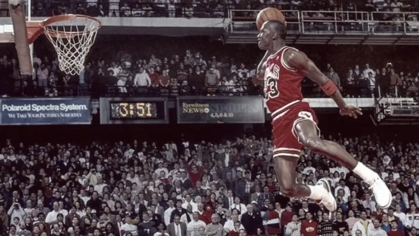 Michael Jordan: Jersey de sus últimas finales será subastada y busca batir récord