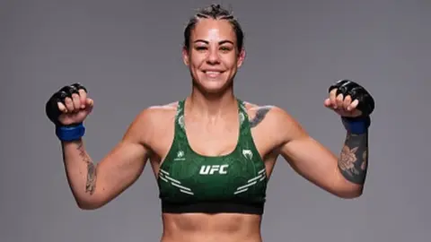 Monserrat Rendón sobre su pelea ante Zheleznykova: 'Sueño con ser campeona'