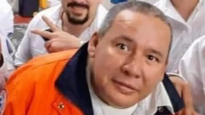 Murió paramédico que fue atacado por aficionados de Monterrey en un partido en 2023