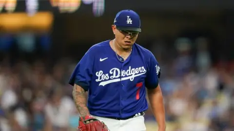 ¿Llega a la LMB? Diablos Rojos del México está en contacto con Julio Urías