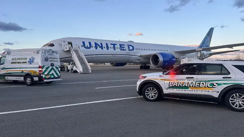 Avión aterriza de emergencia tras turbulencia severa; hay 22 personas afectadas
