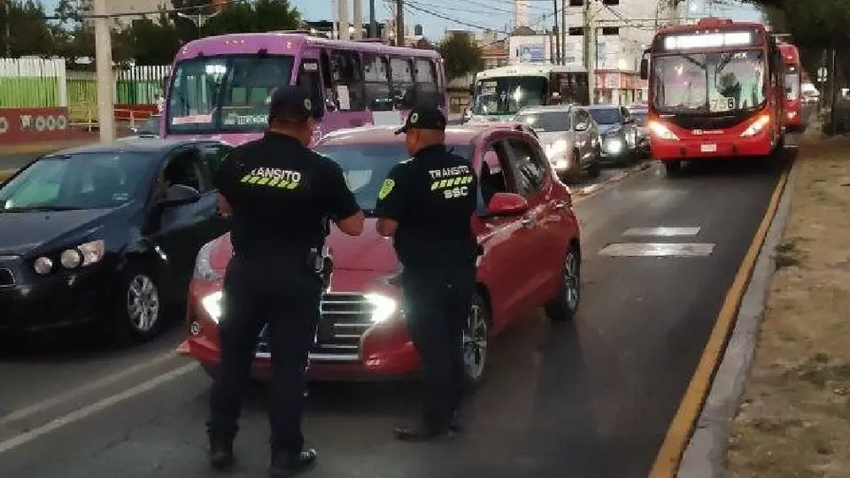 ¿Invadiste el carril del Metrobús? Checa lo que tendrías qué pagar de multa