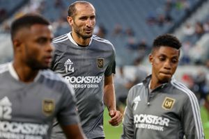 MLS: En Inglaterra se burlan del futbol estadounidense por culpa de Chiellini; 'MLS es de veteranos'