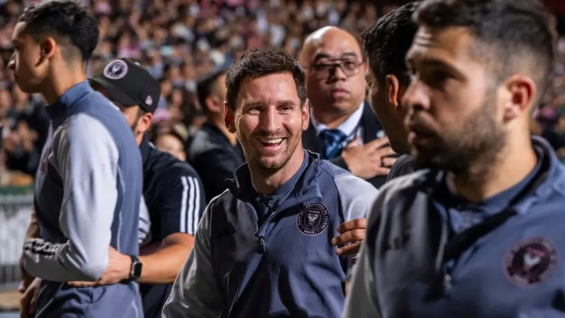 'Messimania' se desata en Hong Kong pese a posible ausencia de Lionel Messi en el partido