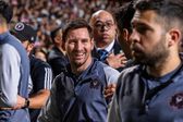 'Messimania' se desata en Hong Kong pese a posible ausencia de Lionel Messi en el partido