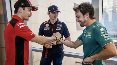 Charles Leclerc sobre la renovación de Fernando Alonso: "El merece estar en la Fórmula 1"