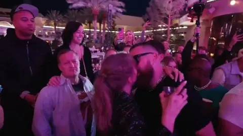 ¡Festejo en pareja! Travis Kelce y Taylor Swift 'derrochan' amor en el after party del Super Bowl