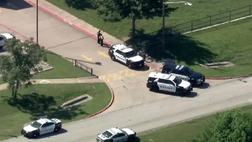 ¡Tiroteo en una escuela secundaria de Texas dejó a un estudiante herido!