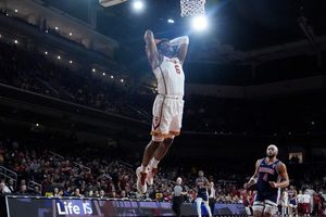 Hijo de LeBron James participará en el Draft de la NBA