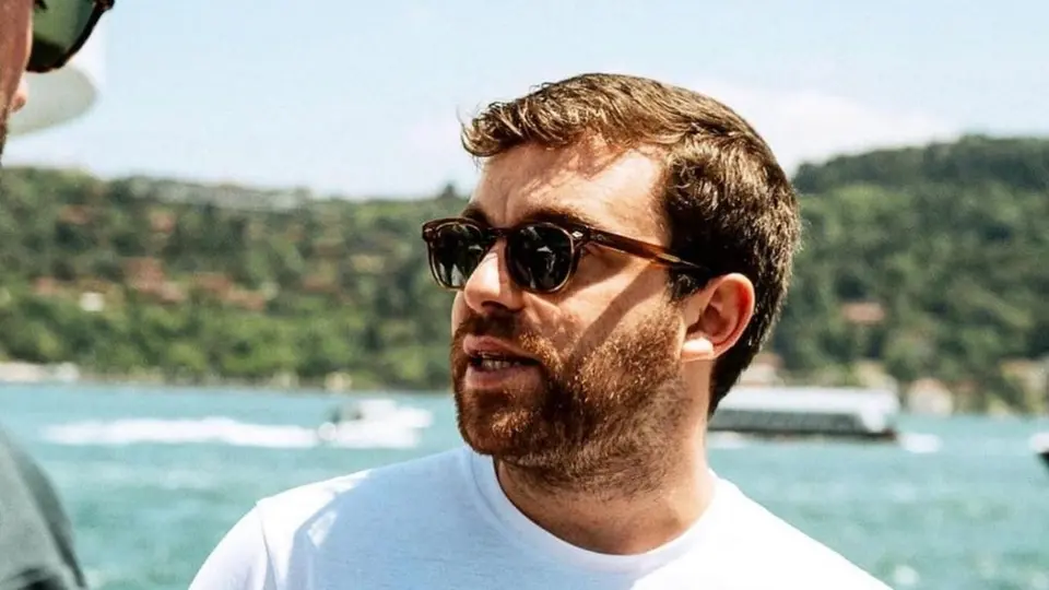 Acusan al periodista Fabrizio Romano de difundir rumores sobre jugadores a cambio de dinero