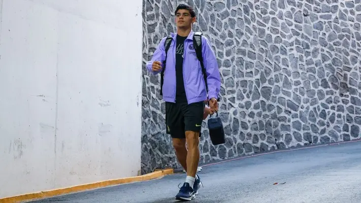 Dagoberto Espinoza, el canterano de América que debutó en Concacaf tras jugar en Europa
