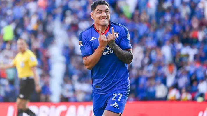 'Toro' Fernández fue operado con éxito tras sufrir rotura de ligamentos cruzados