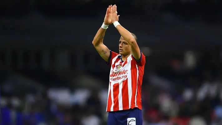 Chicharito manda emotivo mensaje a la afición tras la derrota ante Cruz Azul