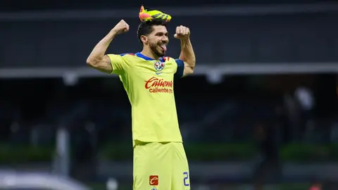 Salvador Cabañas tras el festejo de Henry Martín con América: 'Felicitarlo a él'