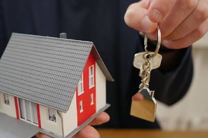 Infonavit 2024: ¿Qué pasa con mi crédito hipotecario si dejo de pagar?