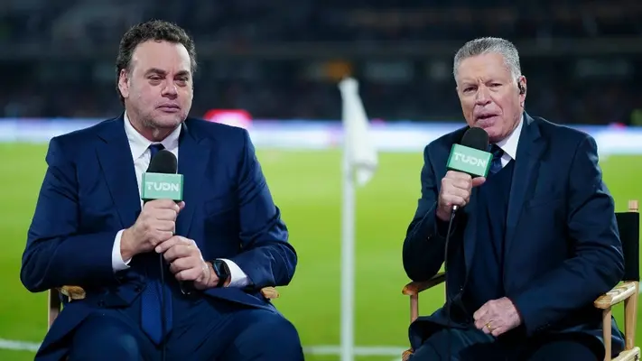 David Faitelson asegura que no hace programas prefabricados, 'como en otros lados'