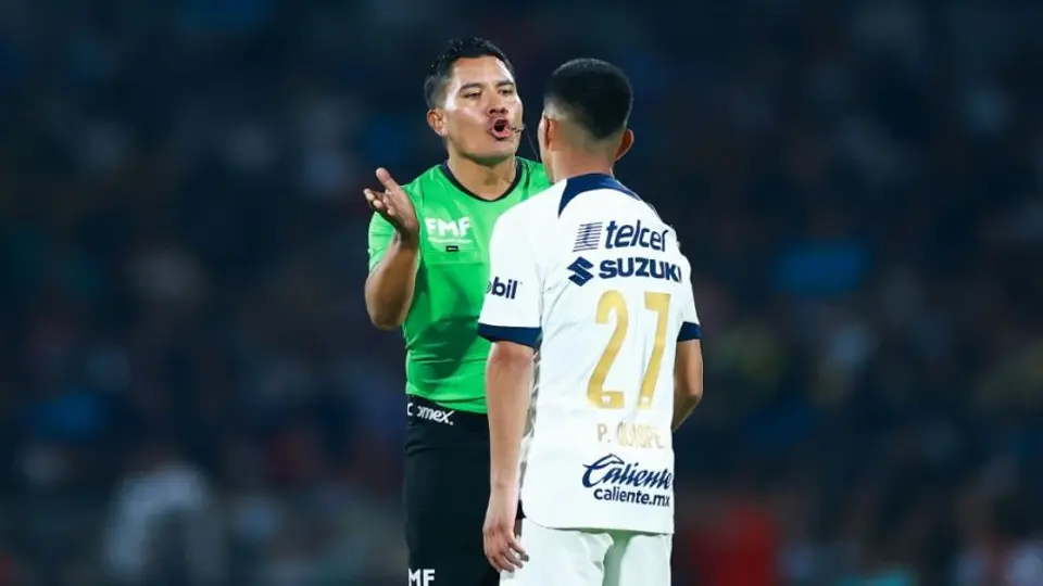 ¿Era roja? Ramos Rizo señaló que Quispe debió irse expulsado ante América