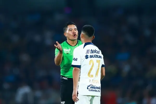 ¿Era roja? Ramos Rizo señaló que Quispe debió irse expulsado ante América