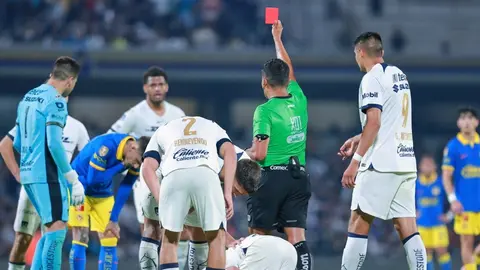 ¿Pumas fue favorecido por el arbitraje vs América en el Clásico Capitalino?