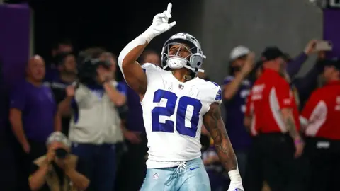 Tony Pollard llega a Tennessee para reemplazar a Derrick Henry