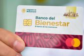 ¿No te depositaron el pago adelantado de Bienestar? Te decimos qué hacer