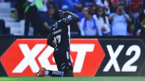 Diber Cambindo aplicó la 'Ley del ex' y ya tiene más goles con Necaxa que con Cruz Azul