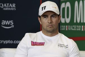 Prensa internacional mete presión a Checo Pérez: "Se está poniendo nervioso"