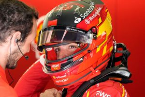 Carlos Sainz lidera la PL3 del Gran Premio de Bahrein; Alonso y Verstappen completan el Top 3