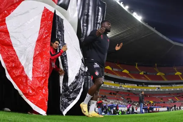 Jordy Caicedo de Atlas causa baja de cara al duelo ante Tigres