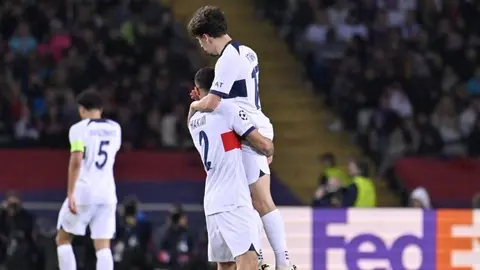PSG golea al Barcelona en Montjuic y jugarán las Semifinales de Champions League
