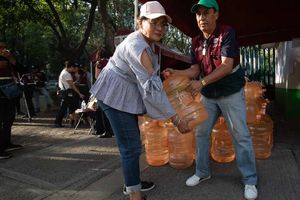 ¿Dónde recibir gratis garrafones con agua en la alcaldía Benito Juárez?