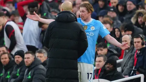 ¿Se excusa? Pep Guardiola explica por qué sustituyó a De Bruyne vs Liverpool