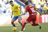 Las Palmas y Osasuna empatan a un gol; Julián Araujo entró de cambio en el 2T