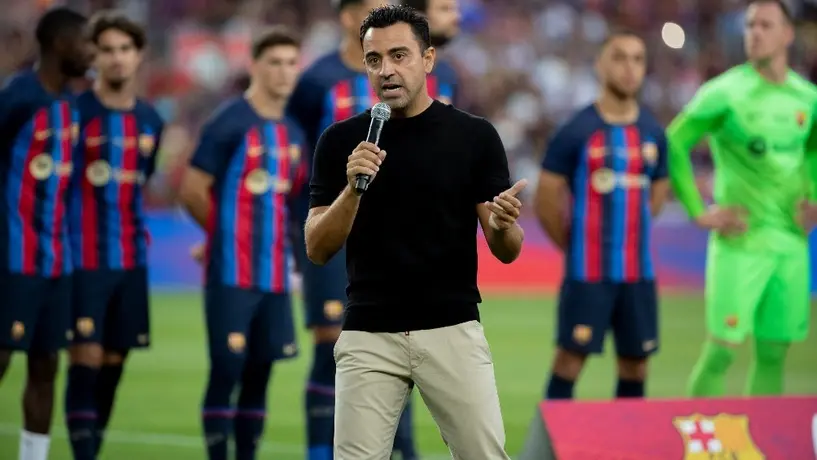 Pumas: Futbolistas de la UNAM hicieron fila para tomarse una foto con Xavi en el Spotify Camp Nou