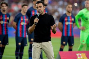 Pumas: Futbolistas de la UNAM hicieron fila para tomarse una foto con Xavi en el Spotify Camp Nou