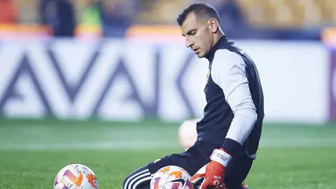 ¿Cumplirá su promesa? Nahuel Guzmán prometió retirarse del futbol si llegaba a agredir un rival