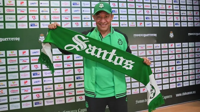 Ambriz asegura que quiere emular el Santos Laguna de 'Pony' Ruiz y Héctor Adomaitis