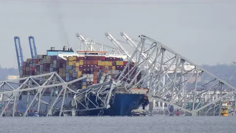¡Tragedia en Baltimore! Buque carguero colisiona y derrumba el puente Francis Scott Key